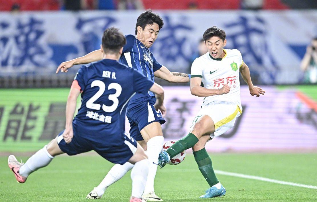 中超最佳阵容：浙江新援造3球国安锋霸领跑射手的简单介绍
