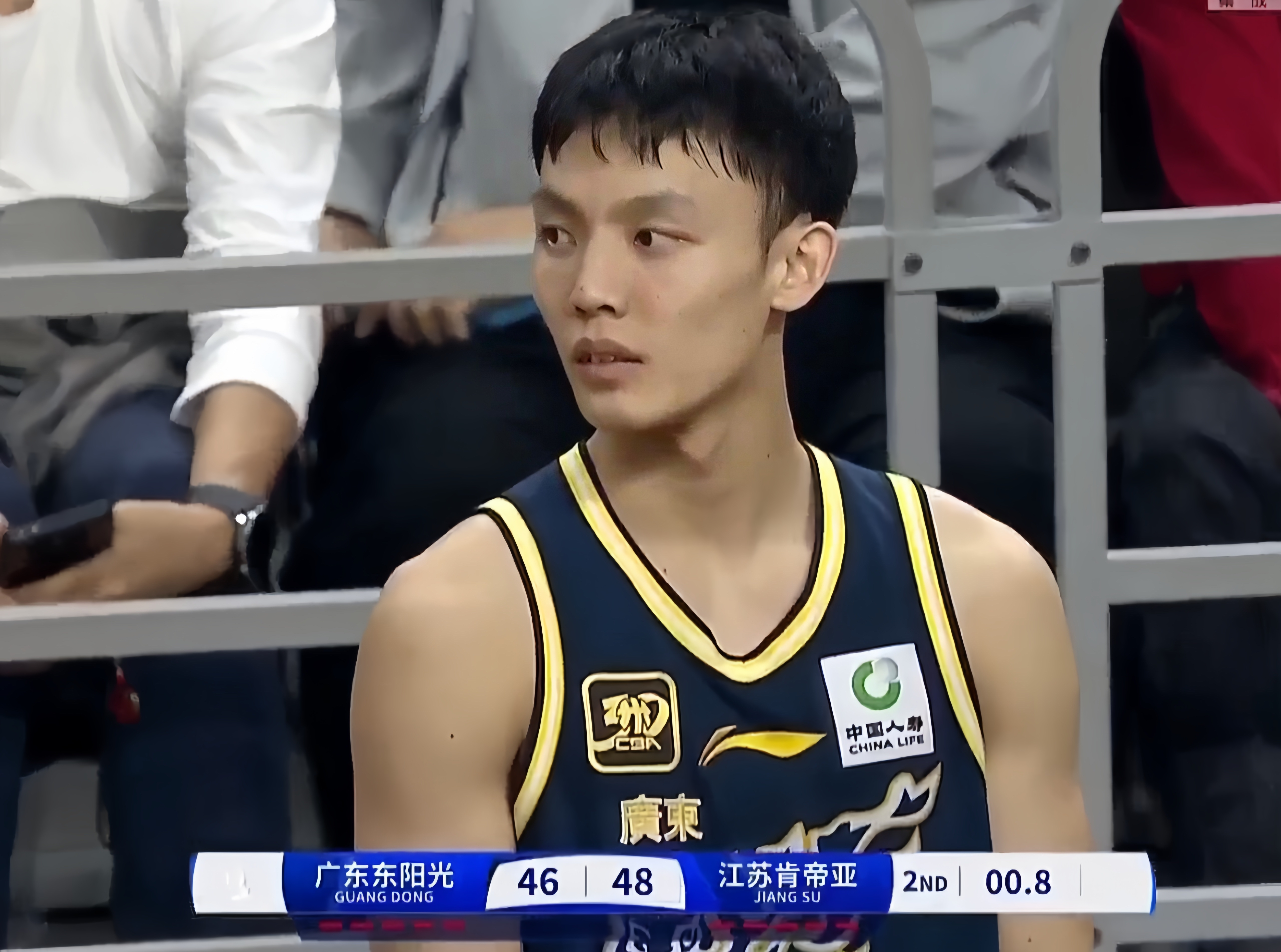 强度拉满！广东男篮分享队员全场5v5训练片段(广东男篮外援一览表)