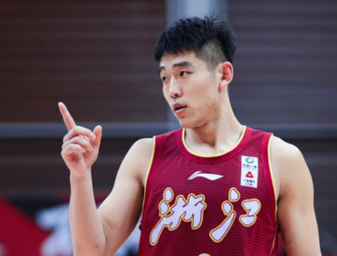开云体育-包含浙江队：经我俱乐部推荐王世龙加盟南京同曦教练组的词条